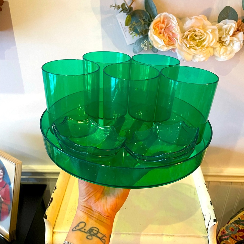 Rare Vintage 1960's Emerald Green Sparkly Plastic 'Nordtek' Drinkware Set